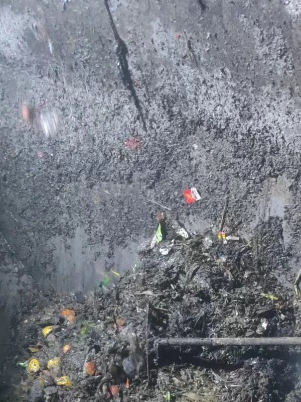 紫云污水池清理